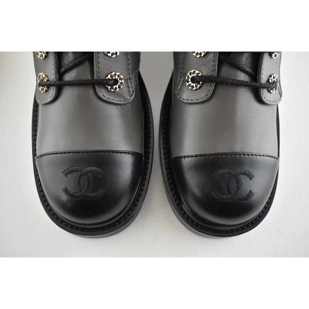 Chanel 21A Grey Black Quilted CC Chain Combat Lace Up Tie Ankle Short Boots 37 - Picture 6 of 11